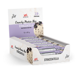 Stracciatella Crunchy Protein Bar Malta - Chocolate chips in a protein-packed snack.
